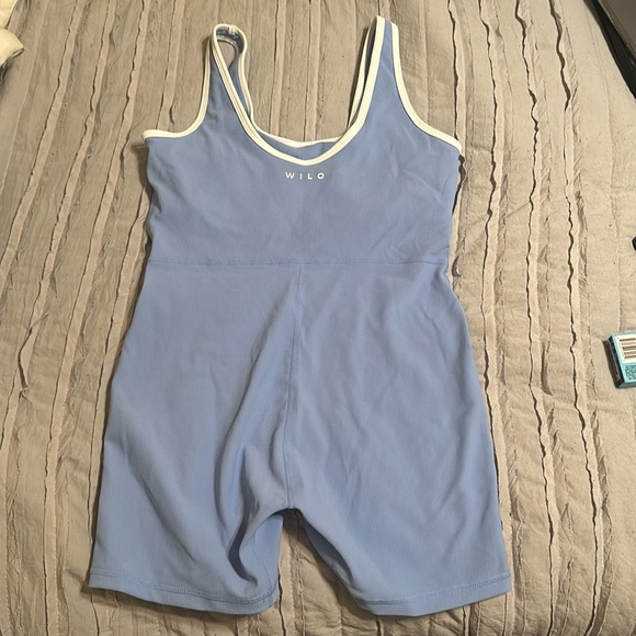 Wilo Workout romper - Picture 2 of 5